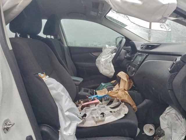 Nissan Rogue S Image 10