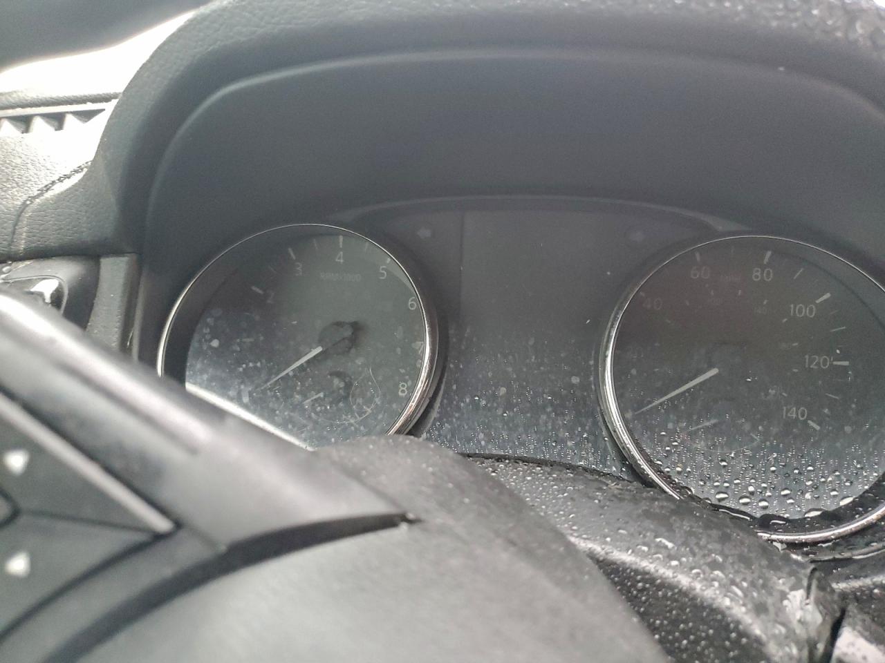 Nissan Rogue S Image 8