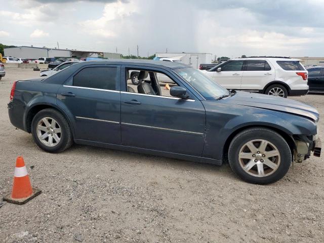 Chrysler 300 Touring Image 12