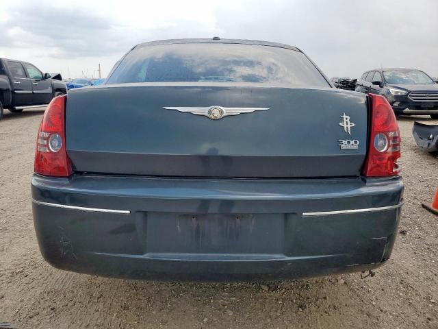 Chrysler 300 Touring Image 4