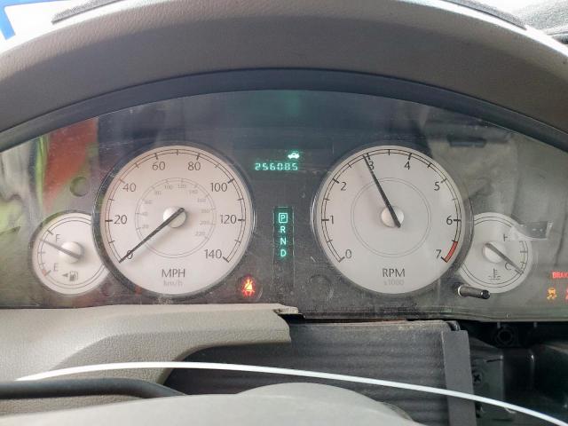 Chrysler 300 Touring Image 10