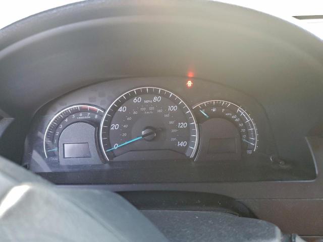 Toyota Camry L Image 13