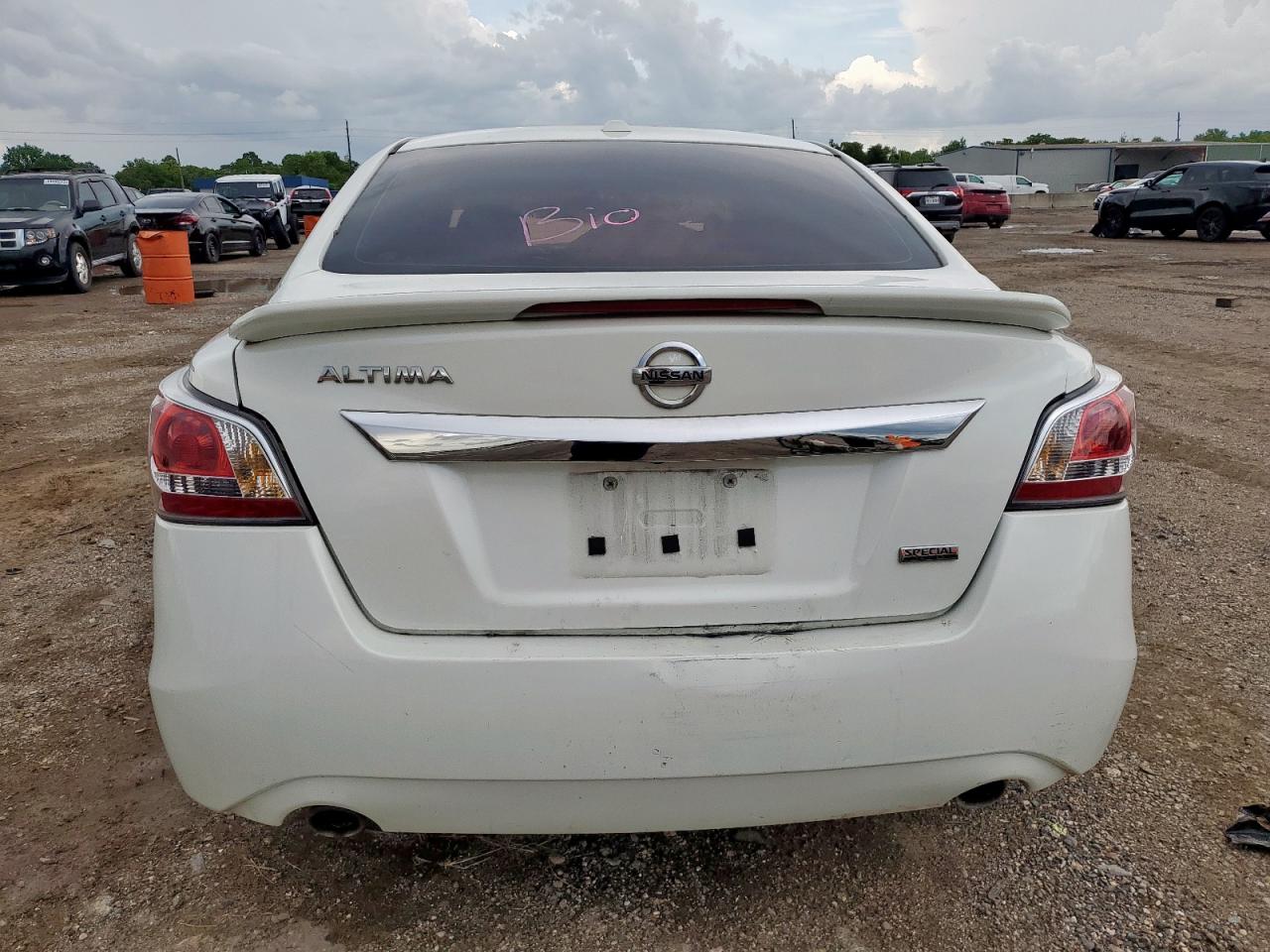 Nissan Altima 2.5 Image 7