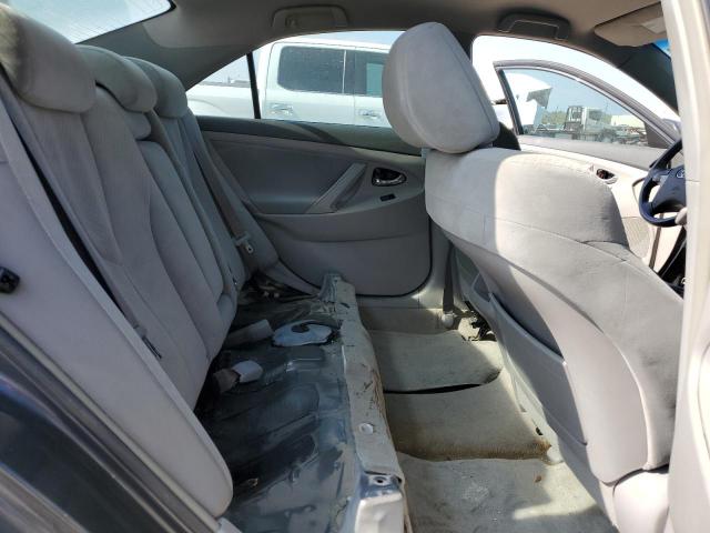 Toyota Camry Base Image 12