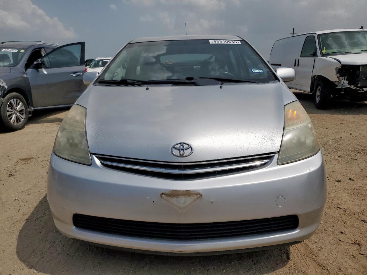 Toyota Prius Image 3