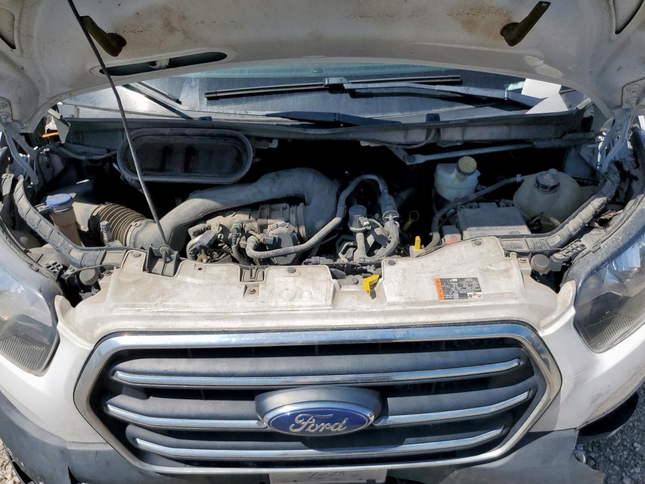 Ford Transit T-250 Image 10