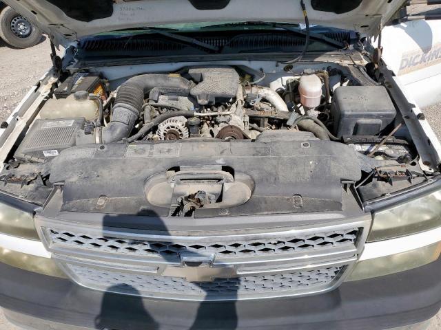 Chevrolet Silverado C3500 Image 12