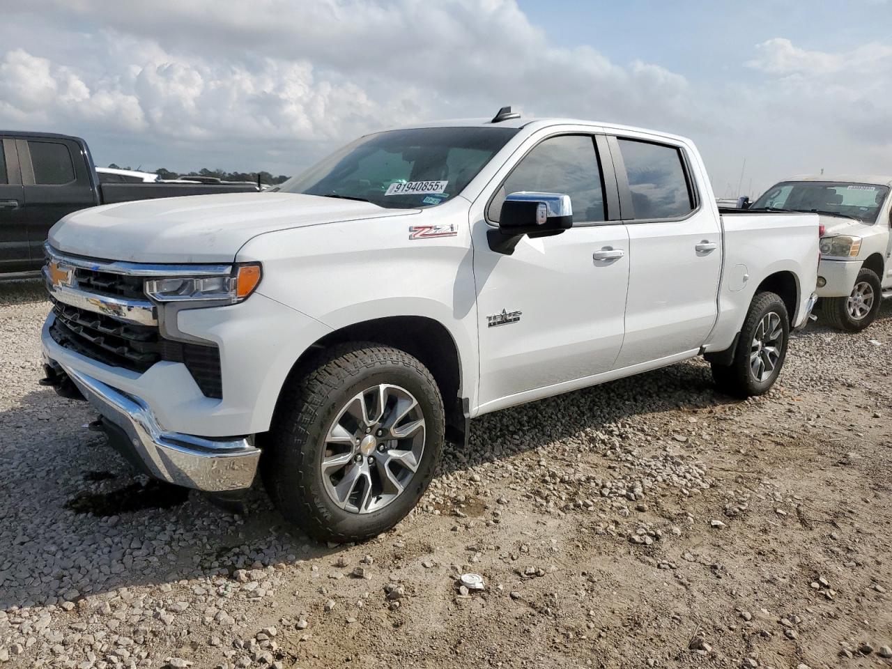 Chevrolet Silverado K1500 Lt Image 1