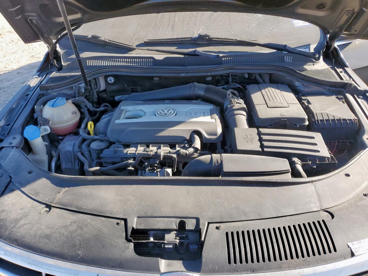 Volkswagen CC Sport Image 11