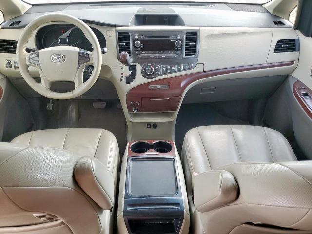 Toyota Sienna Xle Image 4