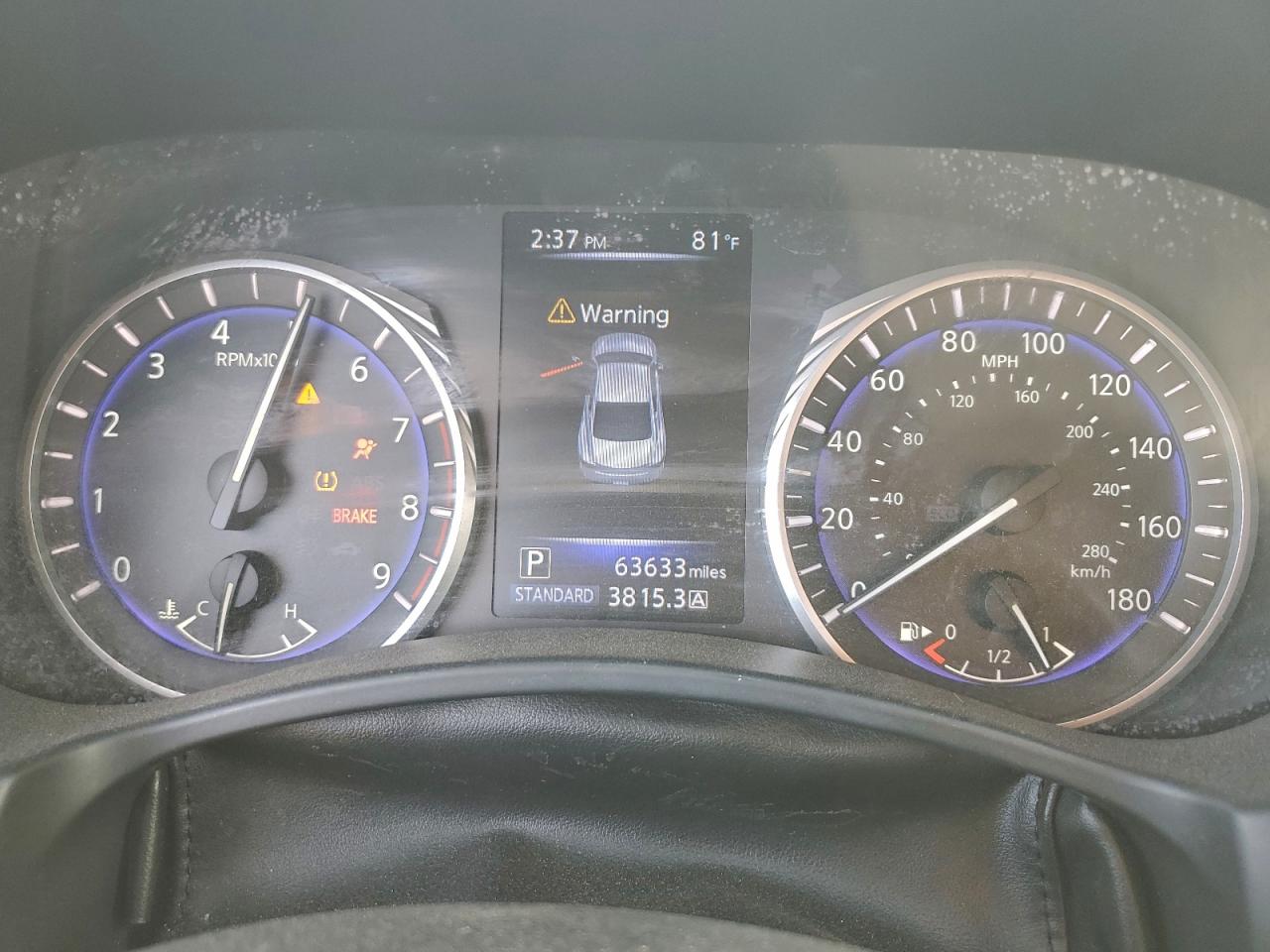 INFINITI Q60 Luxe 300 Image 2