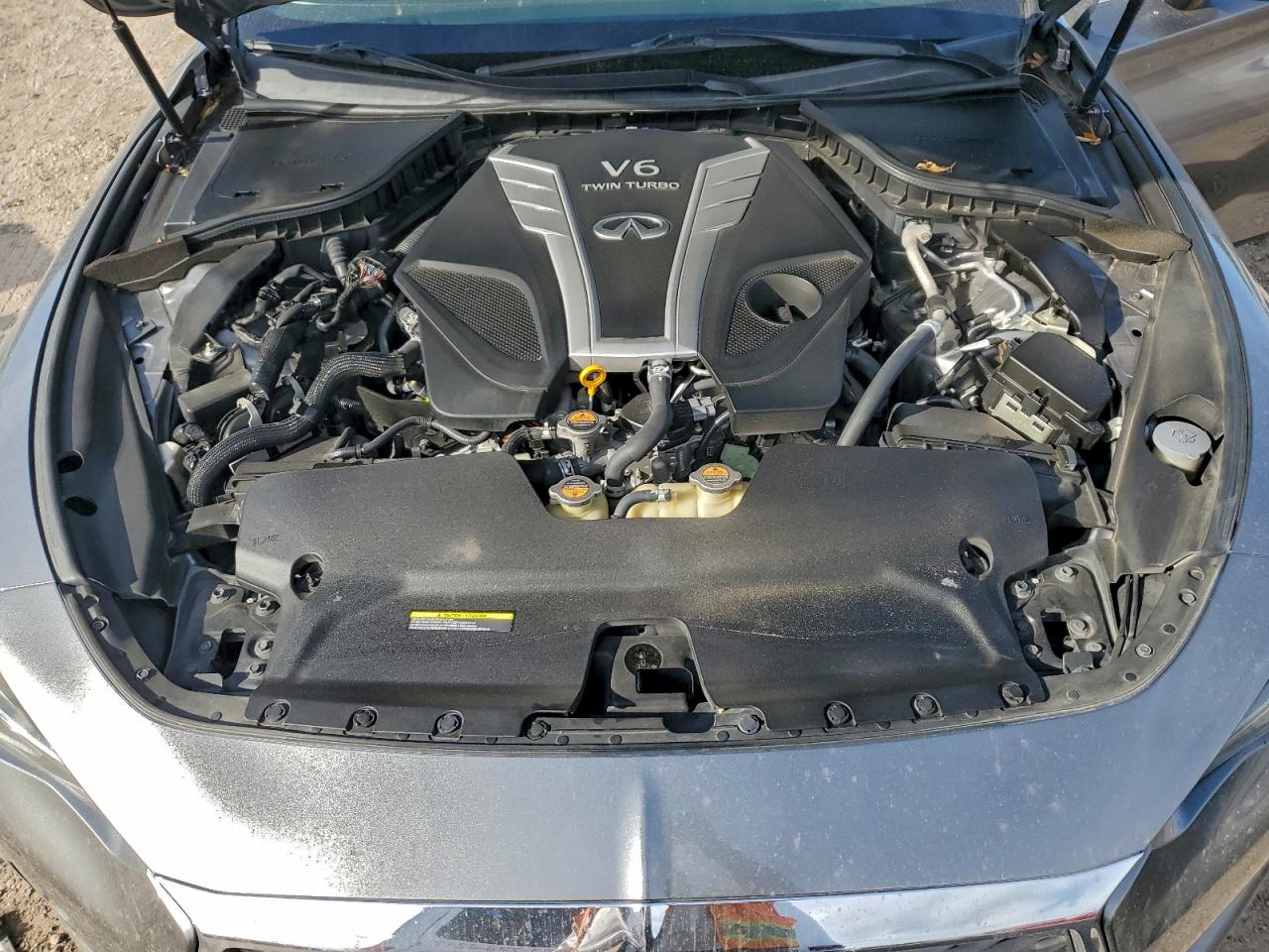 INFINITI Q60 Luxe 300 Image 4