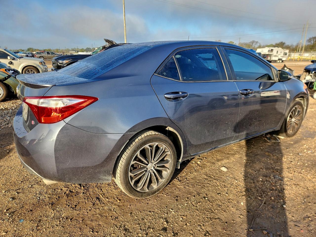 Toyota Corolla L Image 5