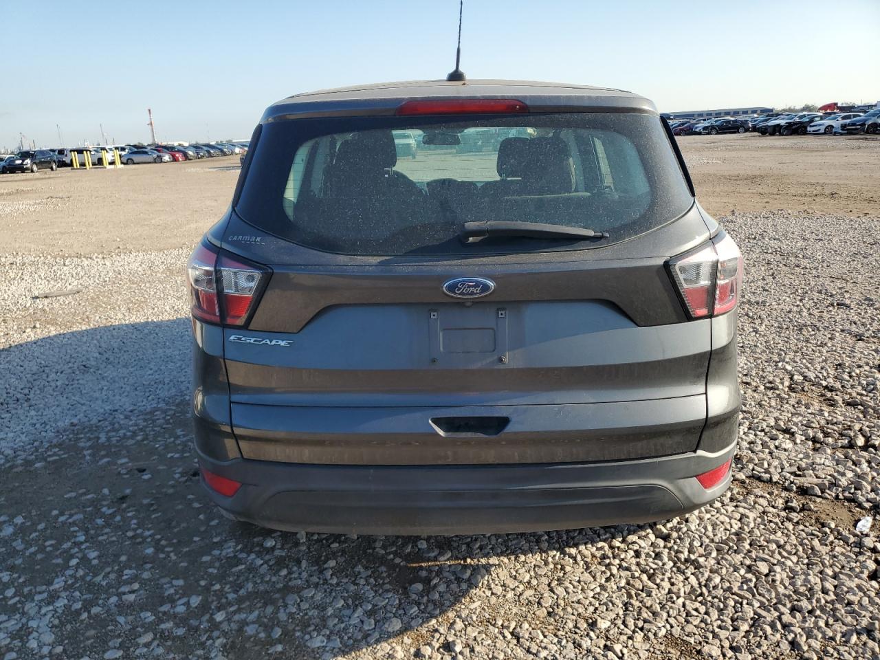 Ford Escape S Image 3