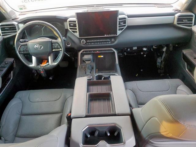 Toyota Tundra Crewmax Limited Image 8