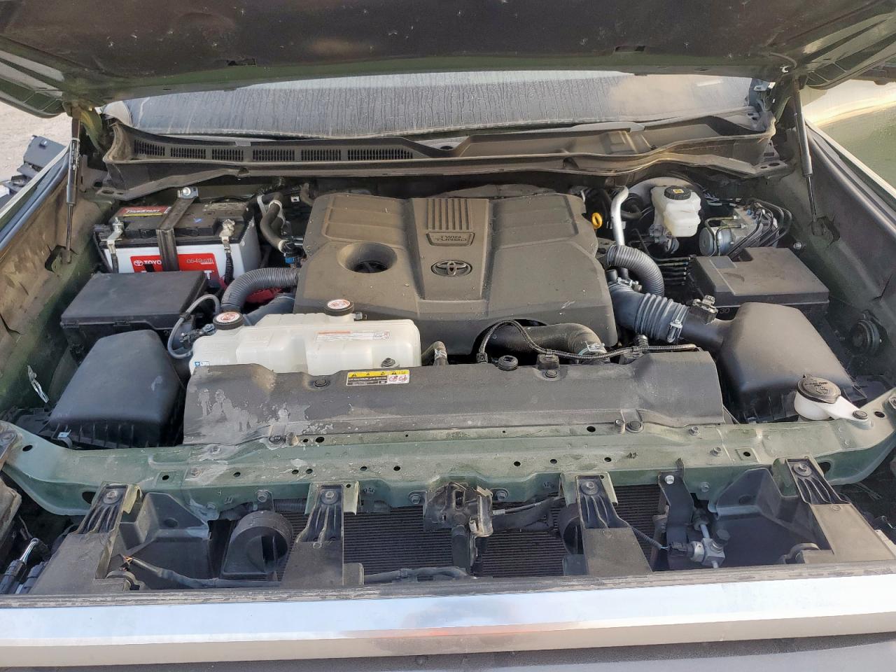 Toyota Tundra Crewmax Limited Image 13