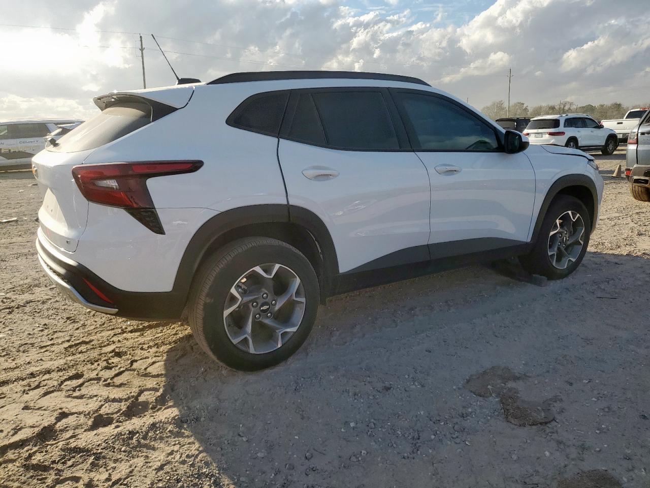 Chevrolet Trax 1lt Image 2