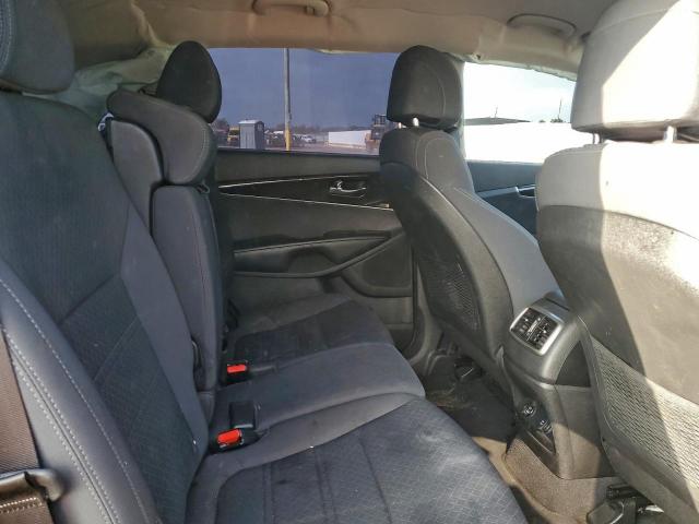 Kia Sorento Lx Image 11