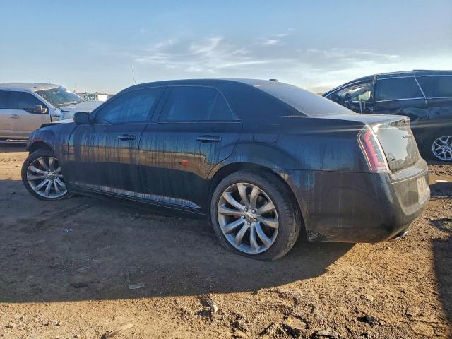 Chrysler 300 S Image 11