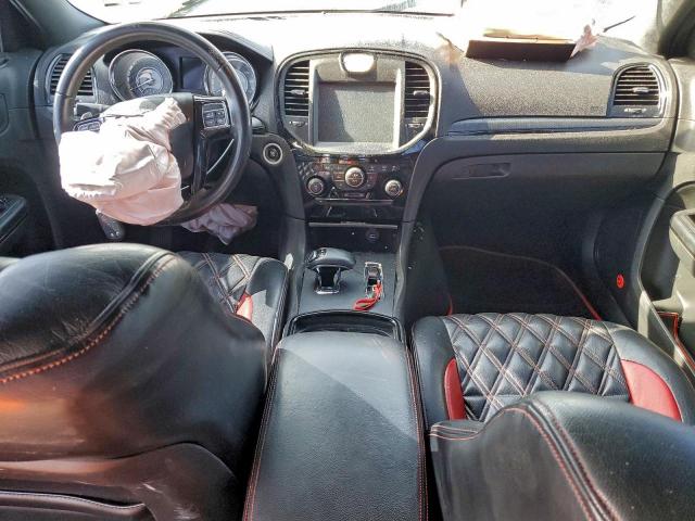 Chrysler 300 S Image 6