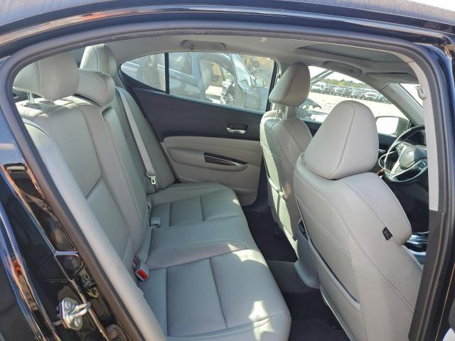 Acura TLX Image 9