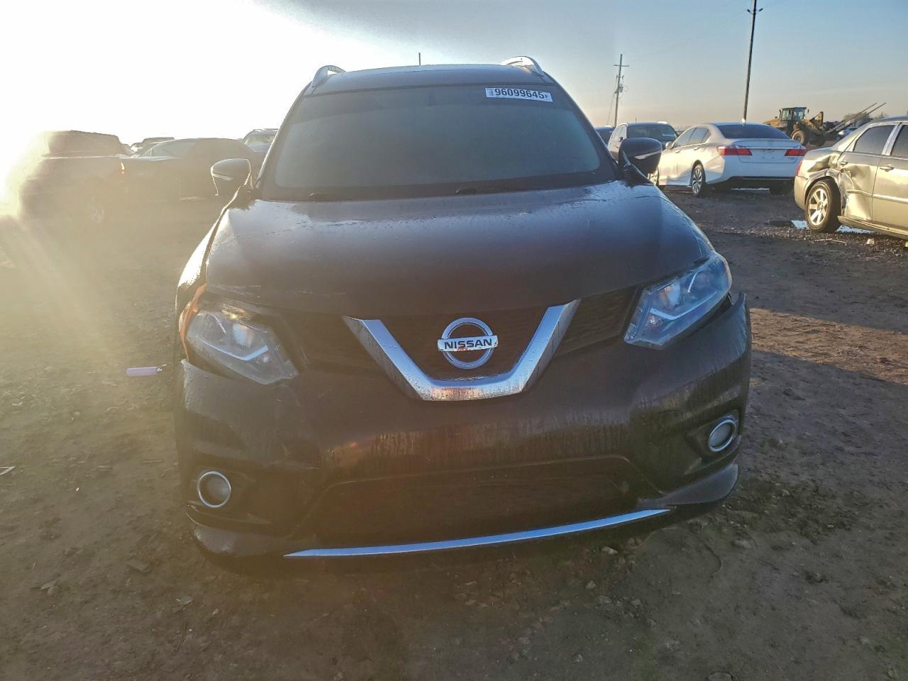 Nissan Rogue S Image 3