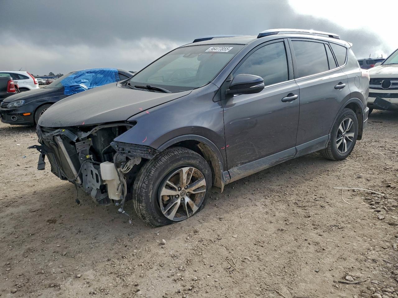 Toyota RAV4 Xle Image 1