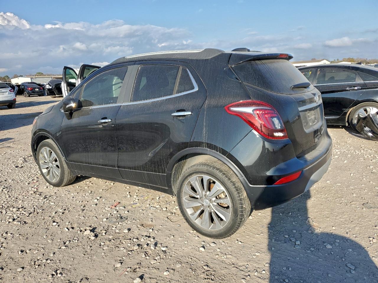 Buick Encore Preferred Image 2