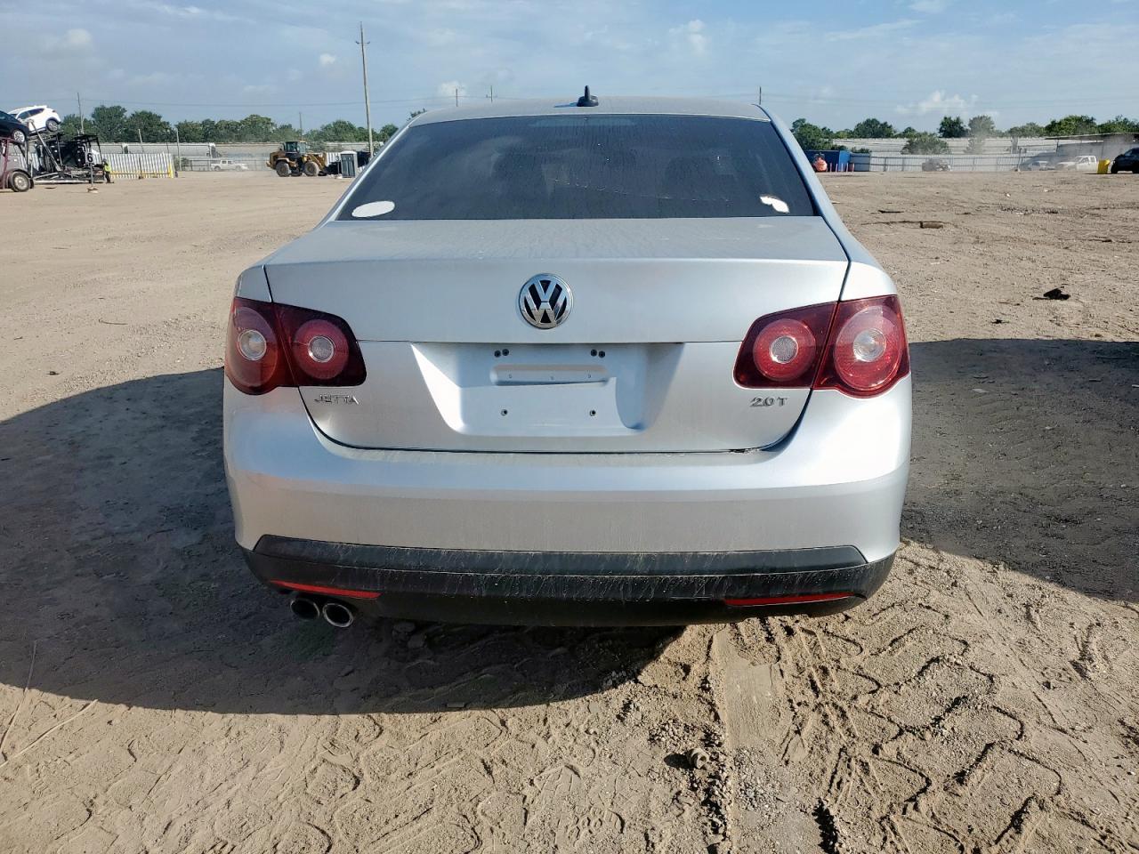 Volkswagen Jetta Wolfsburg Image 6