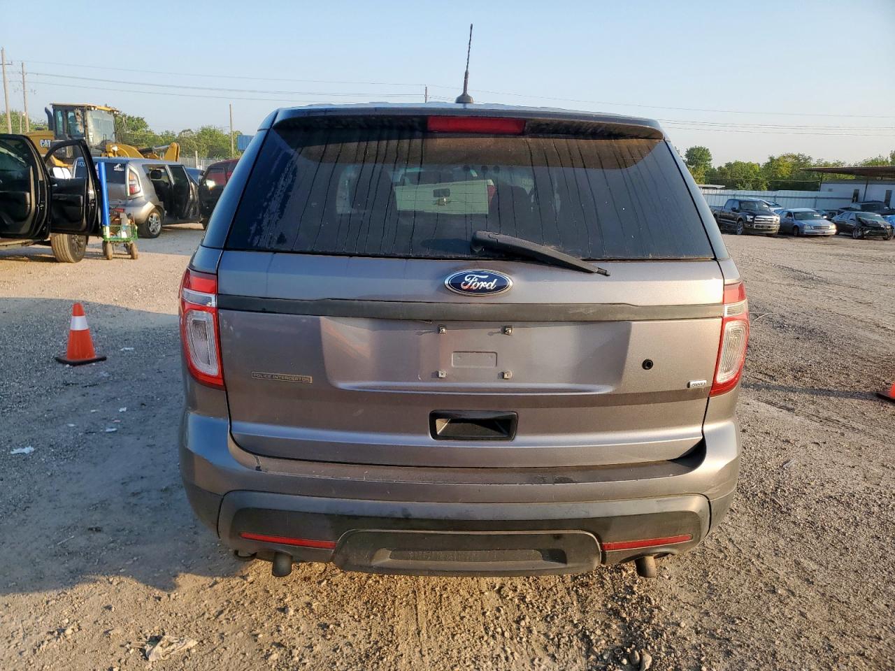Ford Explorer Police Interceptor Image 6