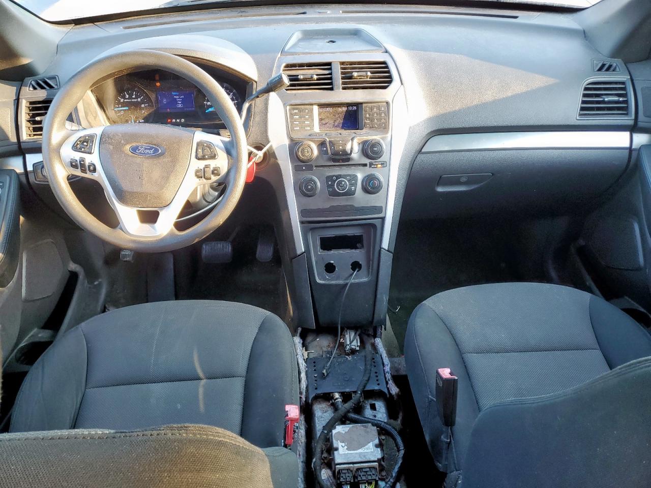 Ford Explorer Police Interceptor Image 10