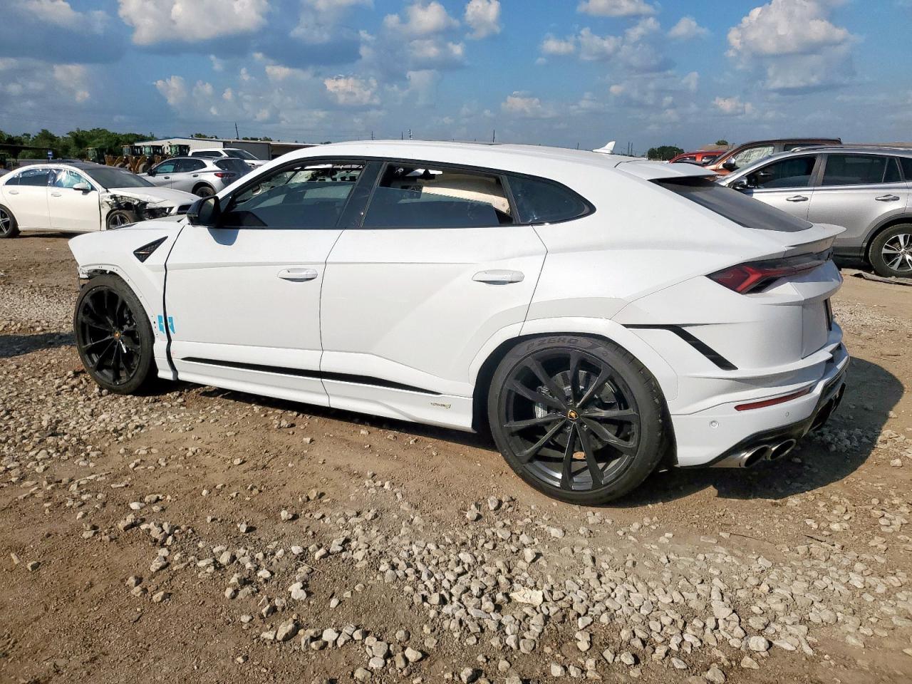 Lamborghini Urus S S Image 9