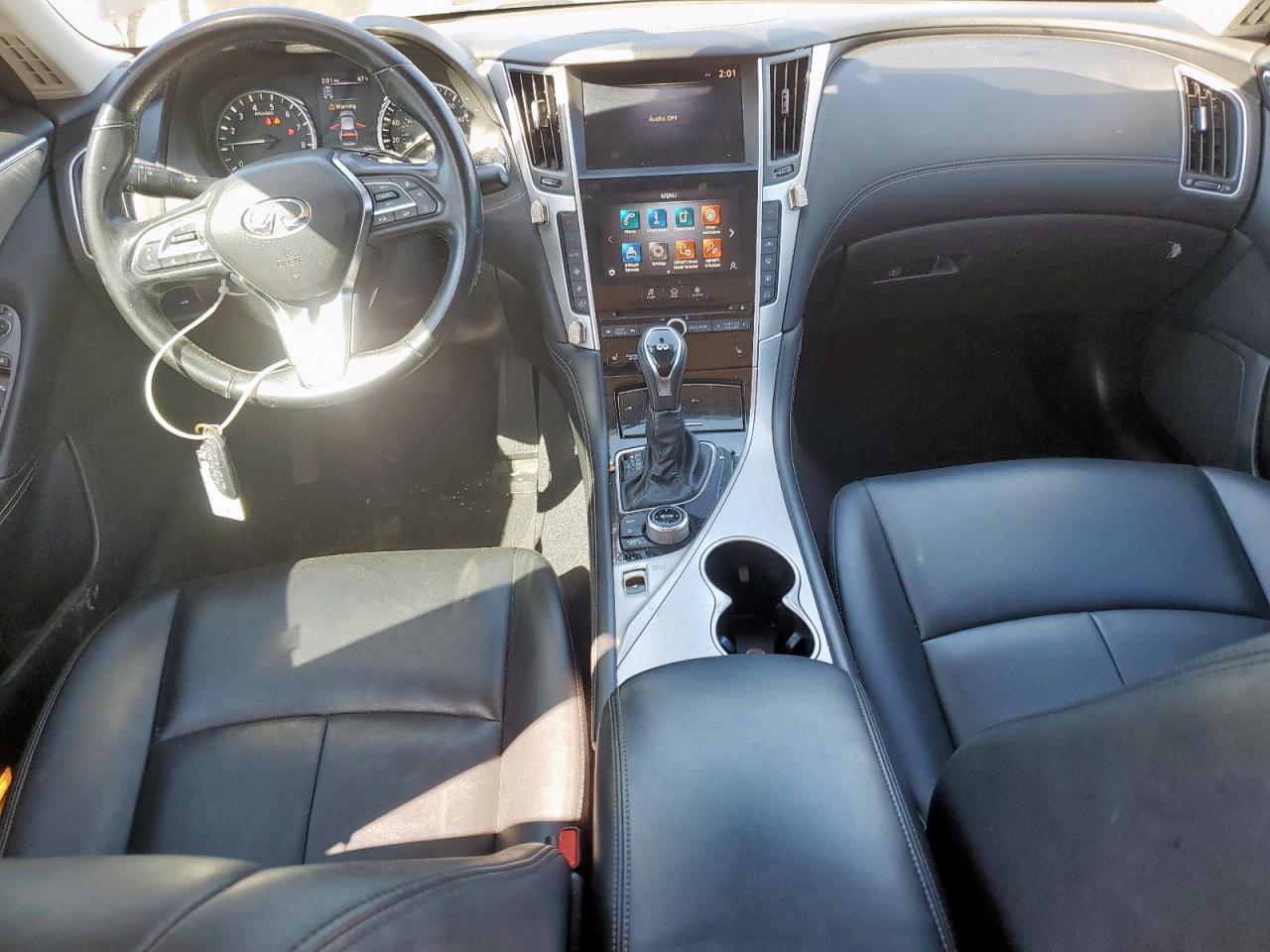 INFINITI Q50 Luxe Image 4