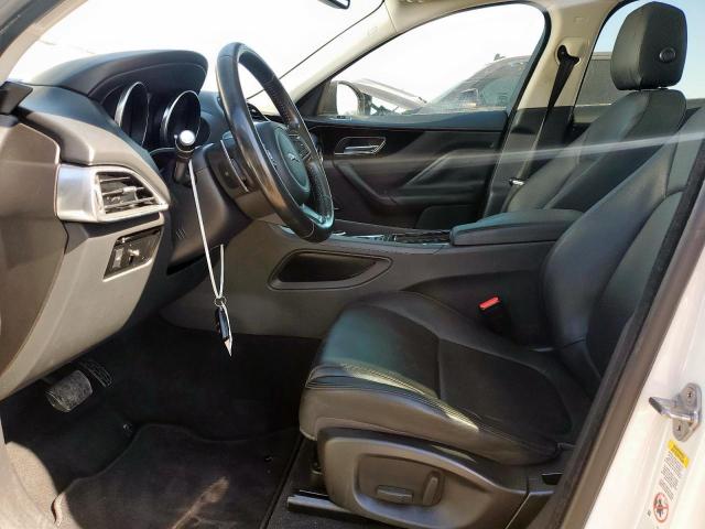 Jaguar F-PACE Premium Image 8