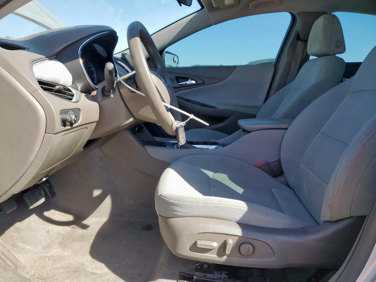 Chevrolet Malibu Lt Image 10