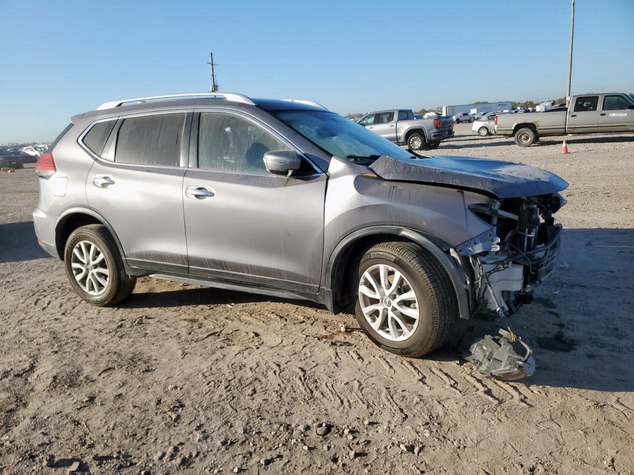 Nissan Rogue S Image 9