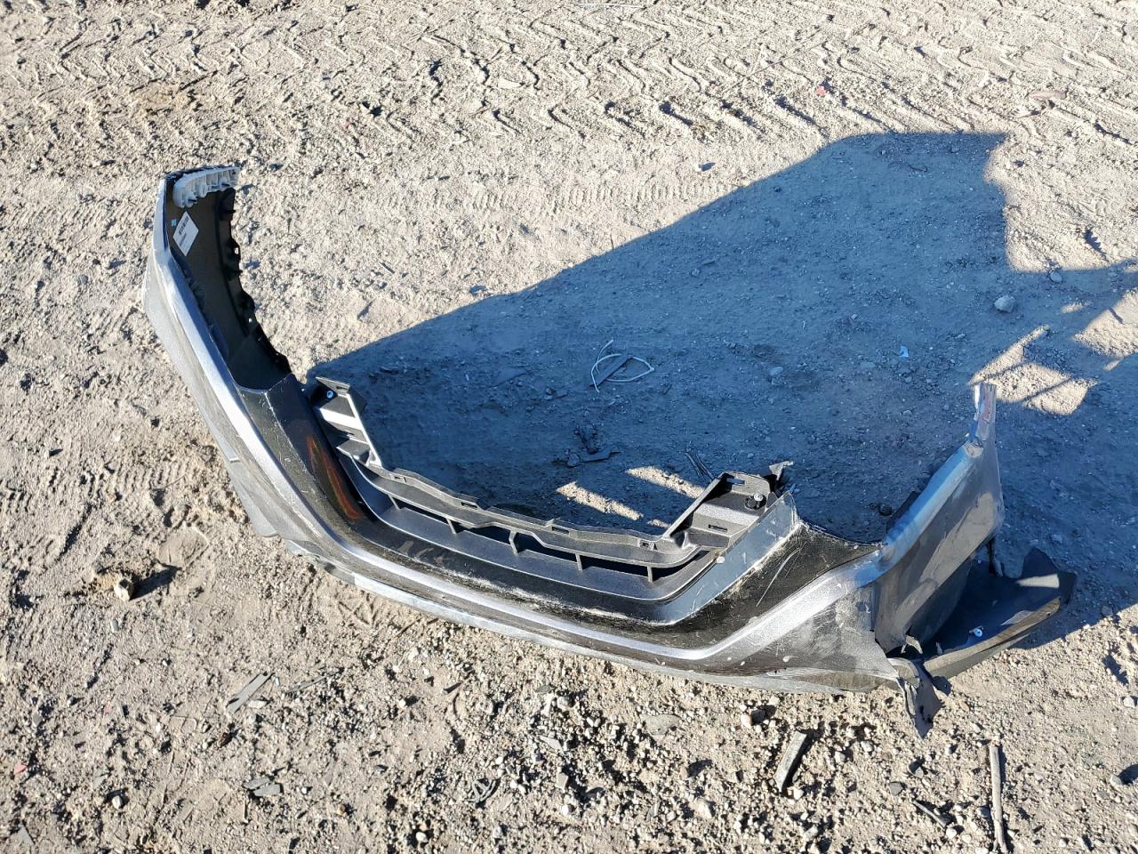 Nissan Rogue S Image 5