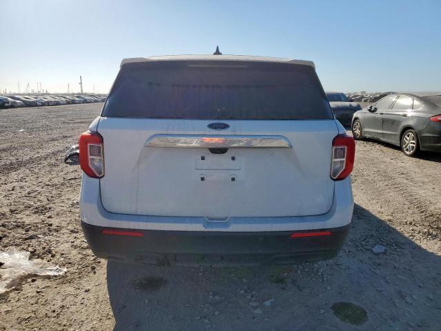 Ford Explorer Image 6