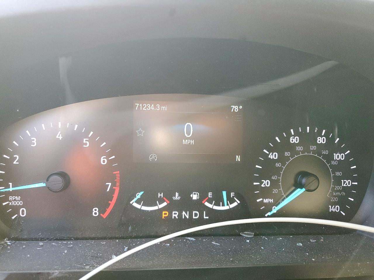 Ford Explorer Image 14