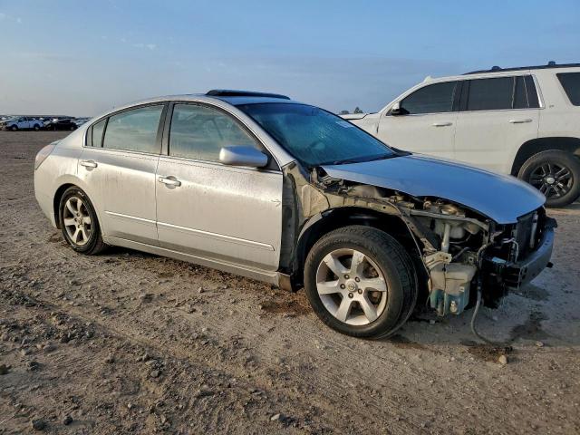 Nissan Altima 2.5 Image 3