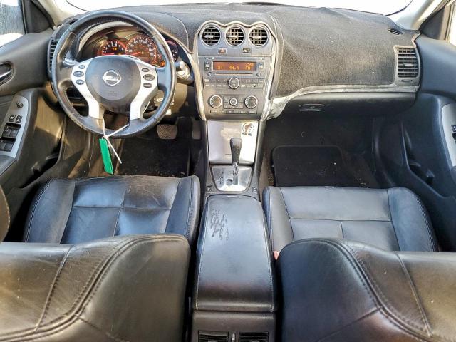 Nissan Altima 2.5 Image 7