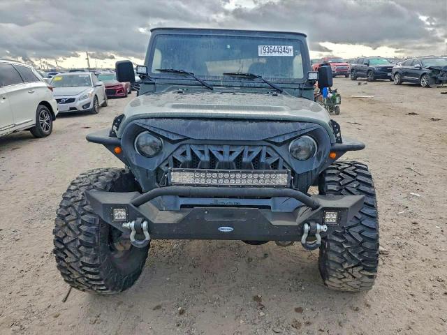 Jeep Wrangler Sport Image 3