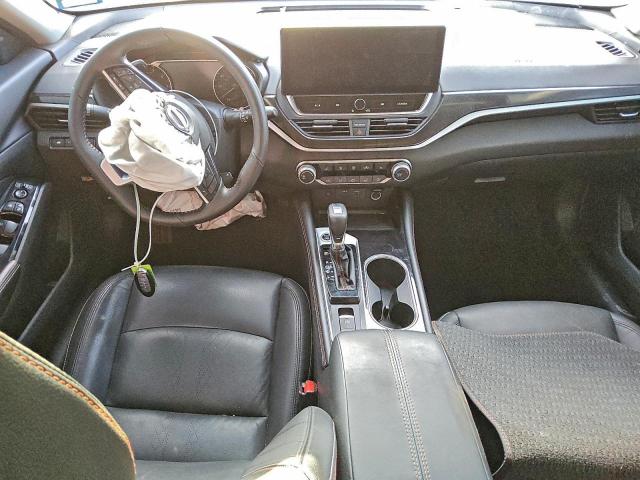 Nissan Altima Sr Image 11