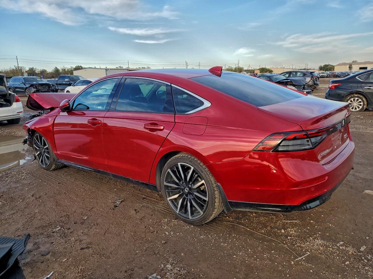 Honda Accord Touring Hybrid Image 6