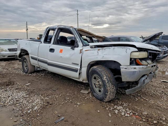Chevrolet Silverado C1500 Image 2