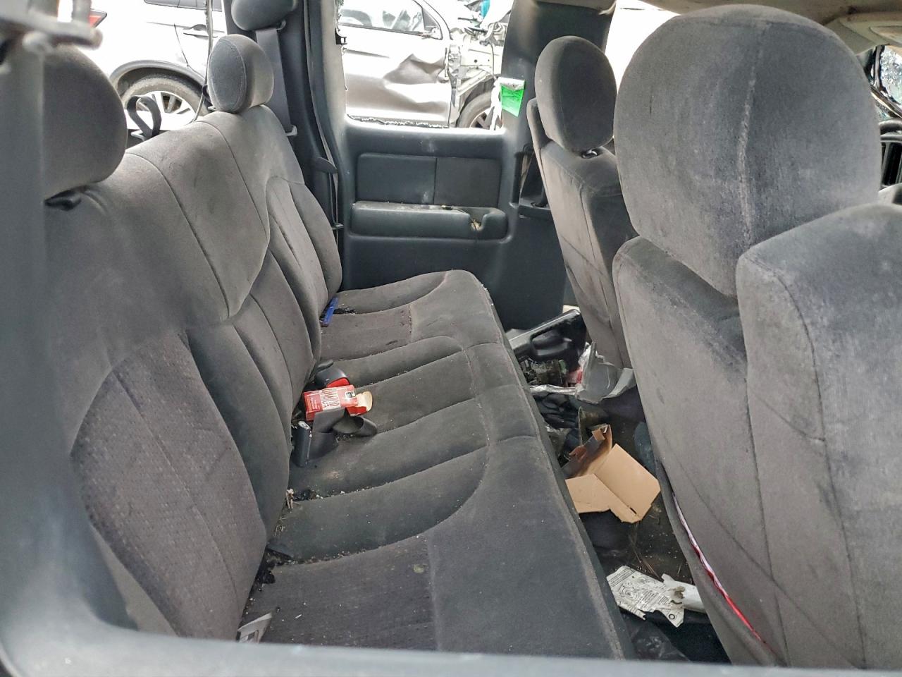 Chevrolet Silverado C1500 Image 8