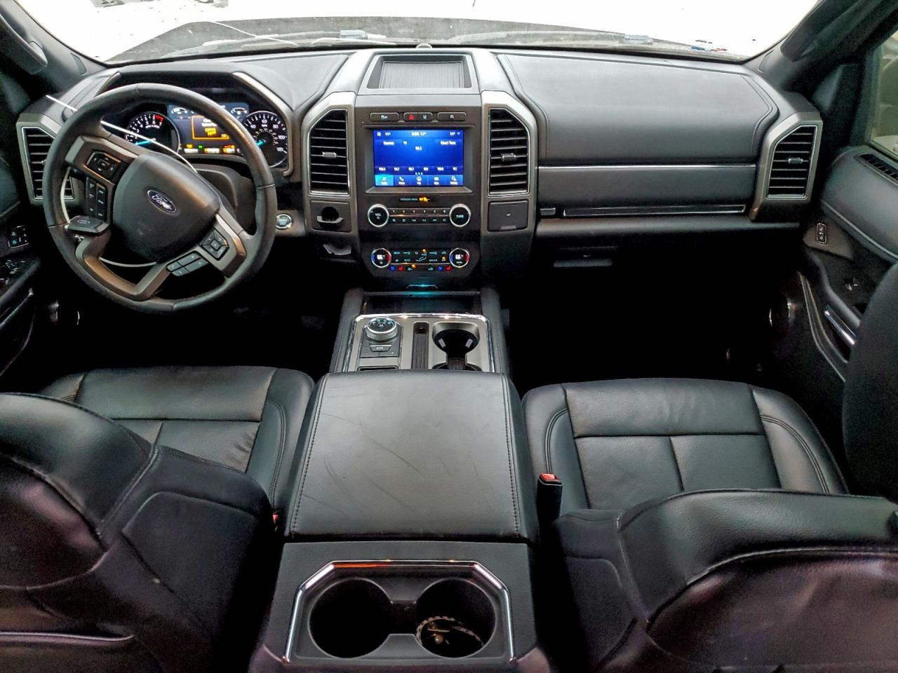 Ford Expedition Xlt Image 14