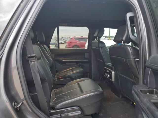 Ford Expedition Xlt Image 11