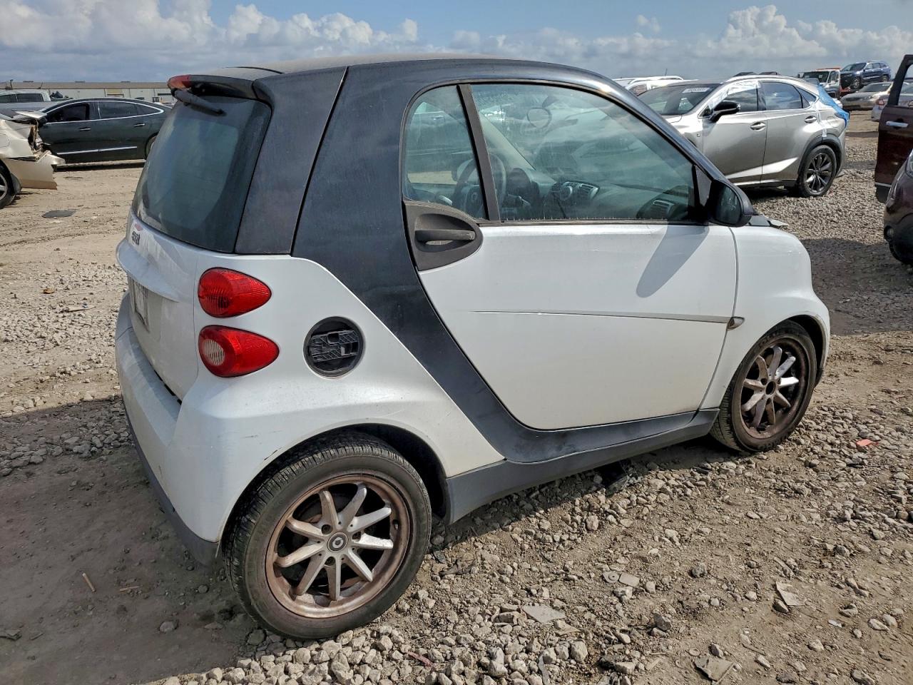 Smart fortwo Pure Image 2