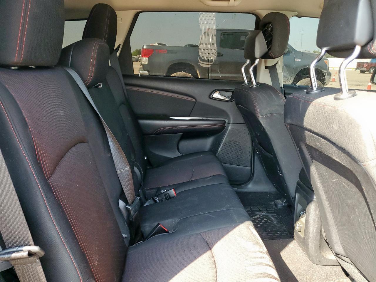 Dodge Journey R/t Image 9